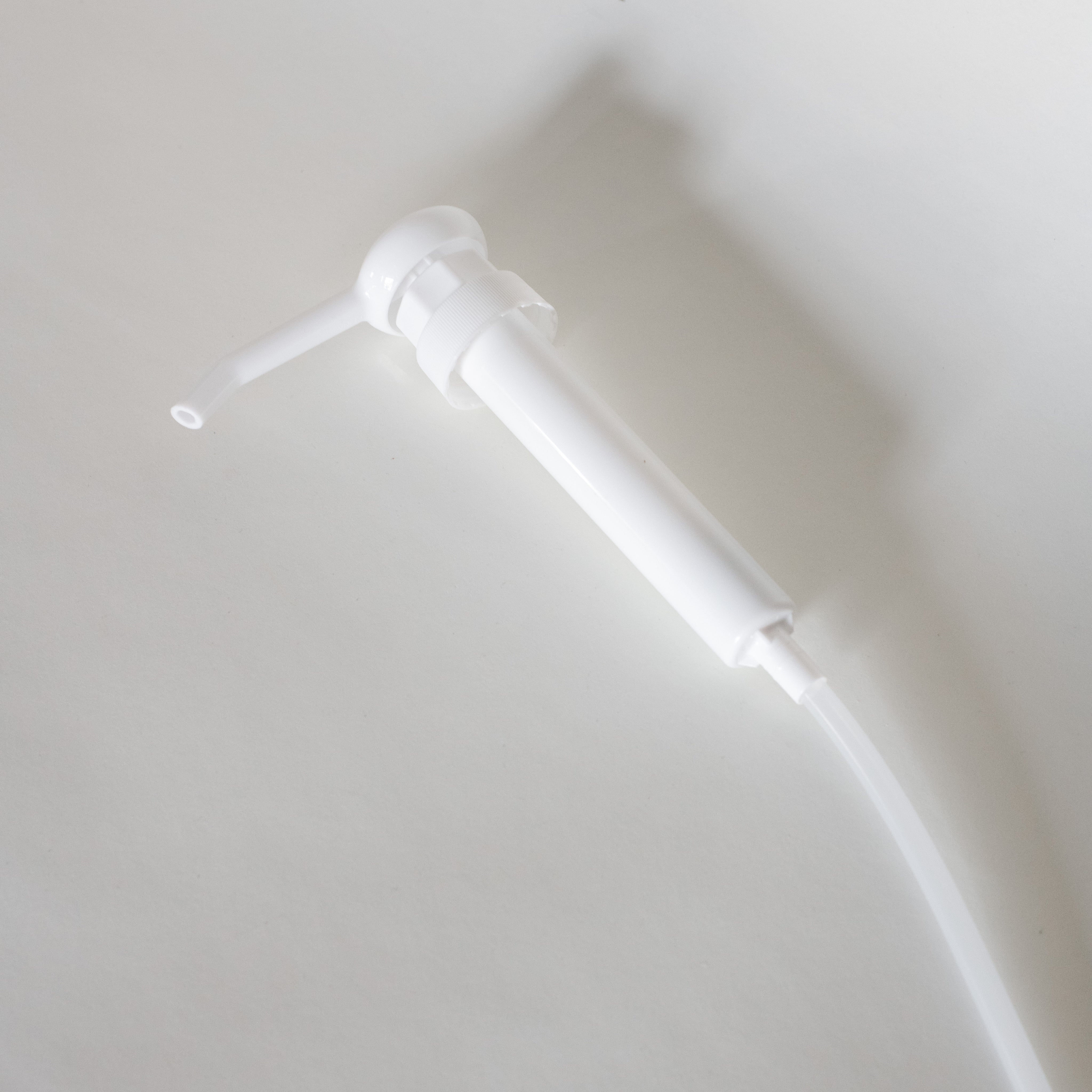 The Den Refillery white 4 litre pump